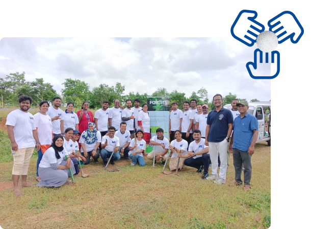 group photo at volunteer site